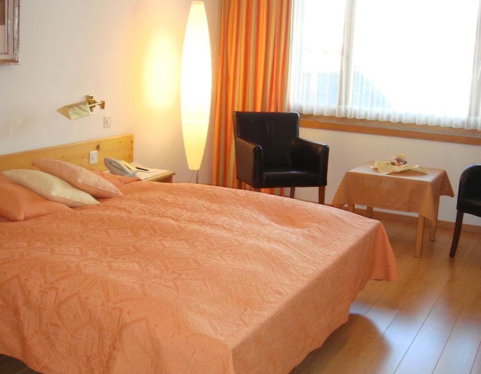 מלויאז Hotel Poestli חדר תמונה